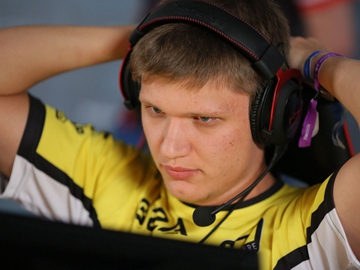 英雄联盟比分：LCK夏季赛DWG 2：0 T1，T1微博瞬间沦陷