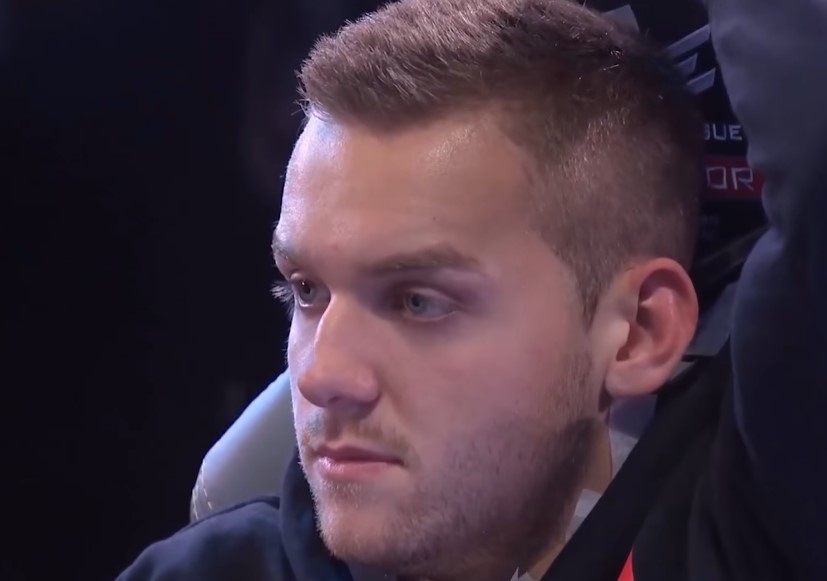 G2和 Spirit 在StarLadder布达佩斯Major 2025第三阶段以两场胜利结束了这一天